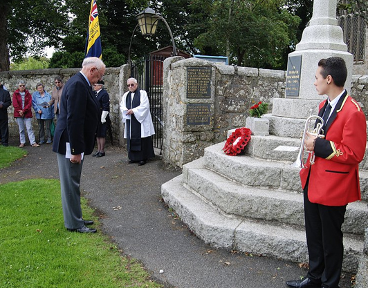 Bowing at the memorial